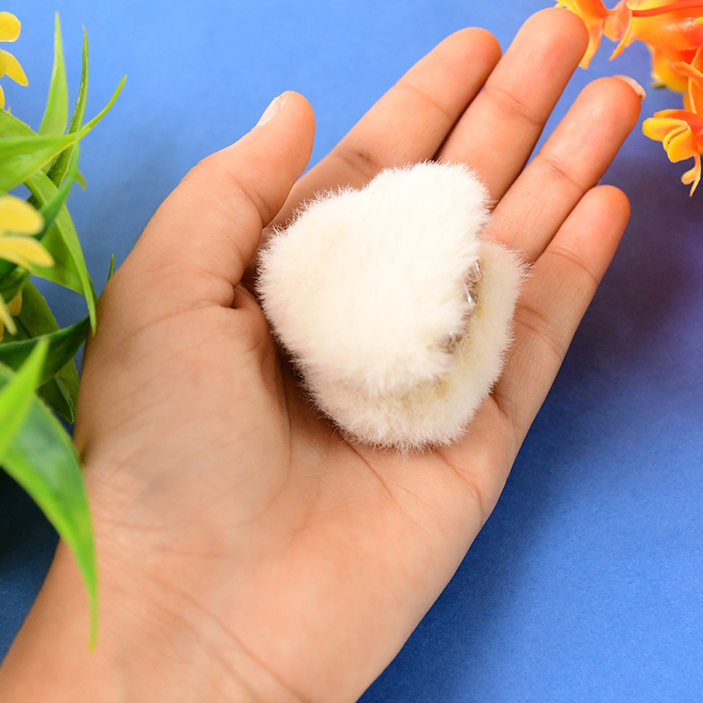 Hair Claw Clips Plastic Fluffy Hair Claw Hair (1 Pc)
